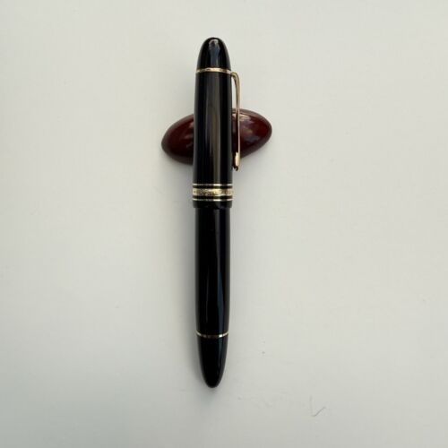 Montblanc 149, Mid-90s, 18k Fine Nib