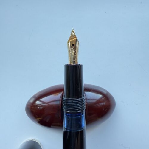 Montblanc 342 Fountain Pen 14C Oblique Broad (OB) Nib