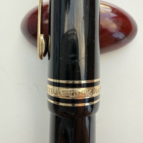 Montblanc 149, Mid-90s, 18k Fine Nib