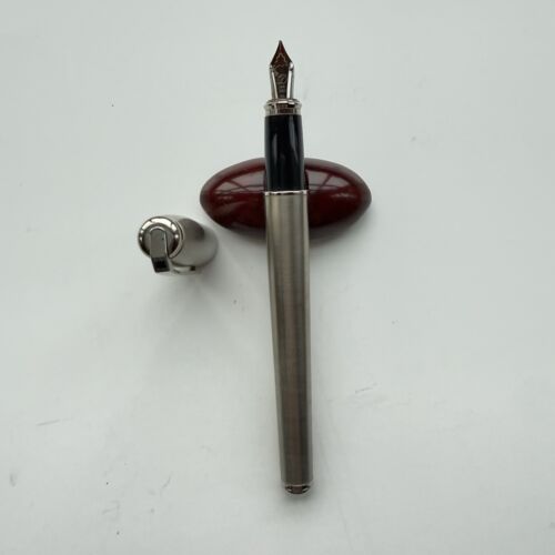 S.T Dupont Fidelio Fountain Pen Brushed Metal