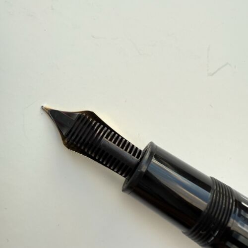 Montblanc 149, Mid-90s, 18k Fine Nib