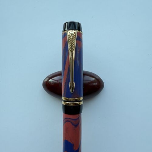 Parker Duofold International “Swirl” Ebonite, 18K M Nib