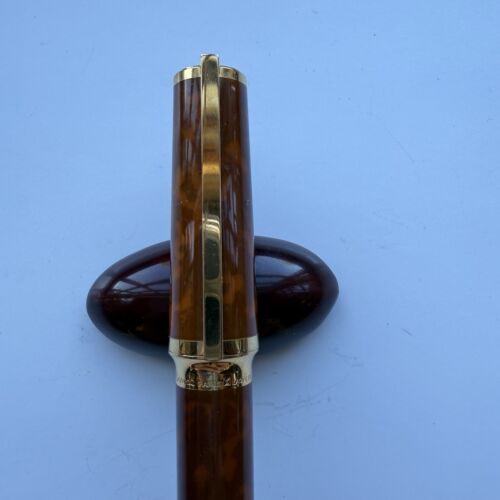 S.T. Dupont Montparnasse XL Tortoiseshell Lacquer Fountain Pen