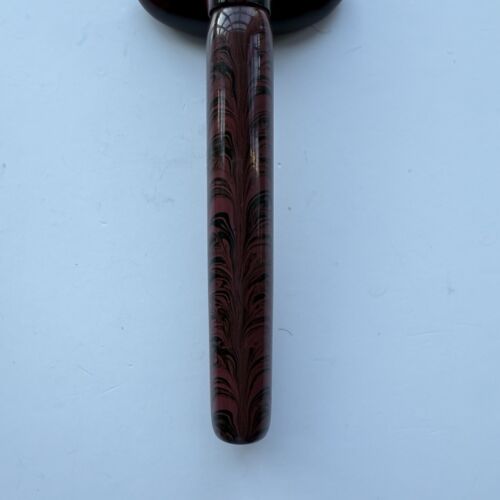 Aileron Red Ripple Ebonite Flex Pen 