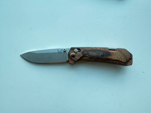 Benchmade  Grizzly Creek, 3.49" CPM-S30V Blade, Wood Handle W/ Clip