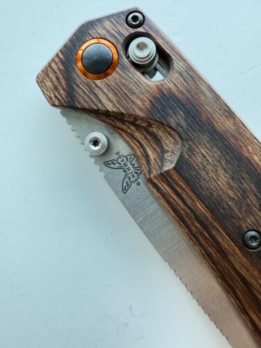 Benchmade  Grizzly Creek, 3.49" CPM-S30V Blade, Wood Handle W/ Clip