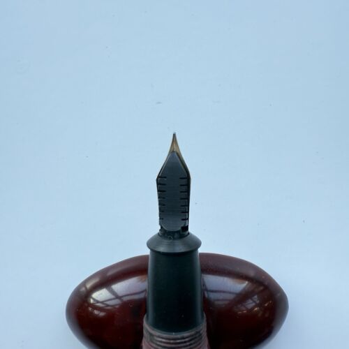 Aileron Red Ripple Ebonite Flex Pen 