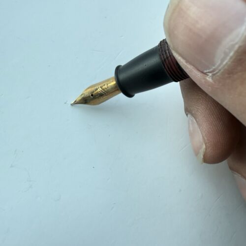 Aileron Red Ripple Ebonite Flex Pen 
