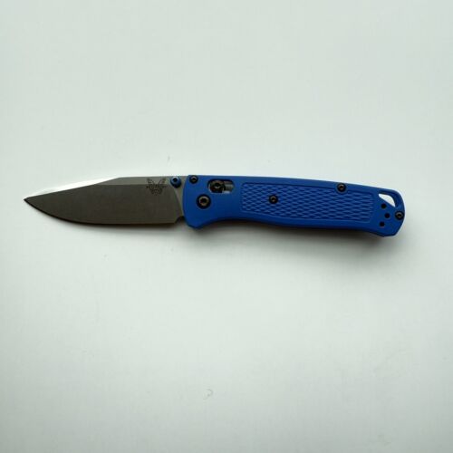 Benchmade Bugout Plain Edge CPM-S30V Blade Blue Handle W/ Clip