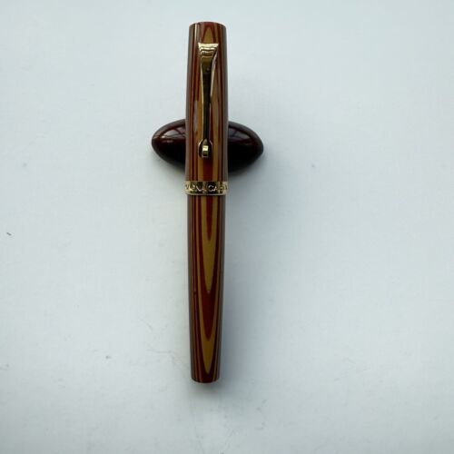 Magna Carta MagnArc Fountain Pen 